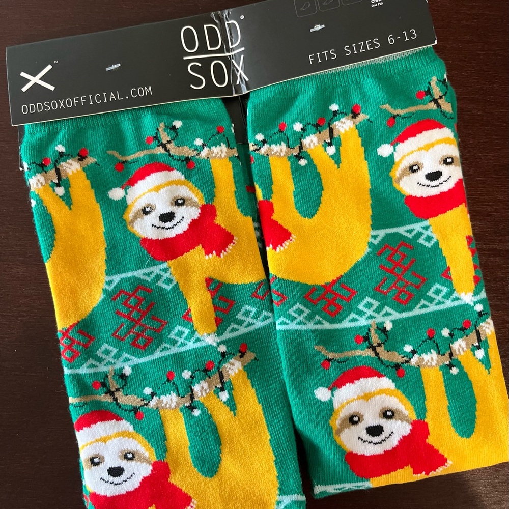 Odd Sox Women's Festive Sloth Socks - Green and Yellow